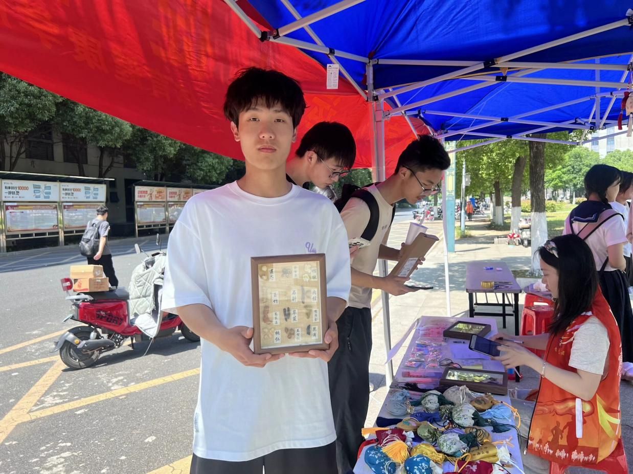 图示, 示意图

中度可信度描述已自动生成:ver1